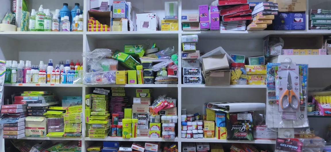 PRAISE BOOKSTALL EDAKKARA